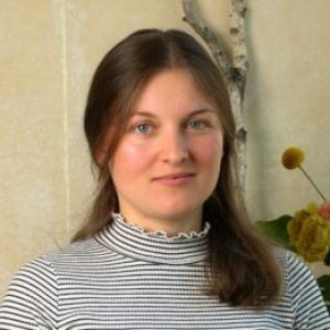 julia 2_Website